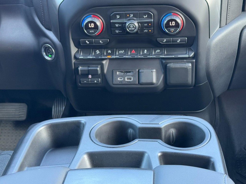 Used 2020 Chevrolet Silverado 1500 LT w/ All-Star Edition image 14