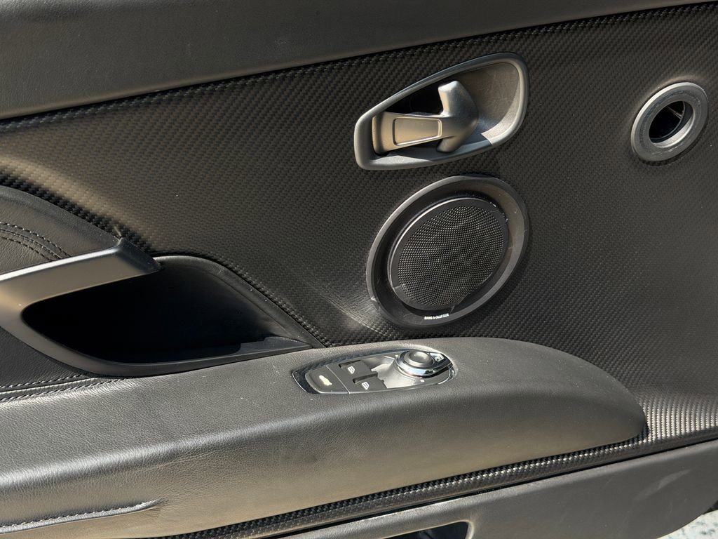 Used 2019 Aston Martin DB11 AMR image 25