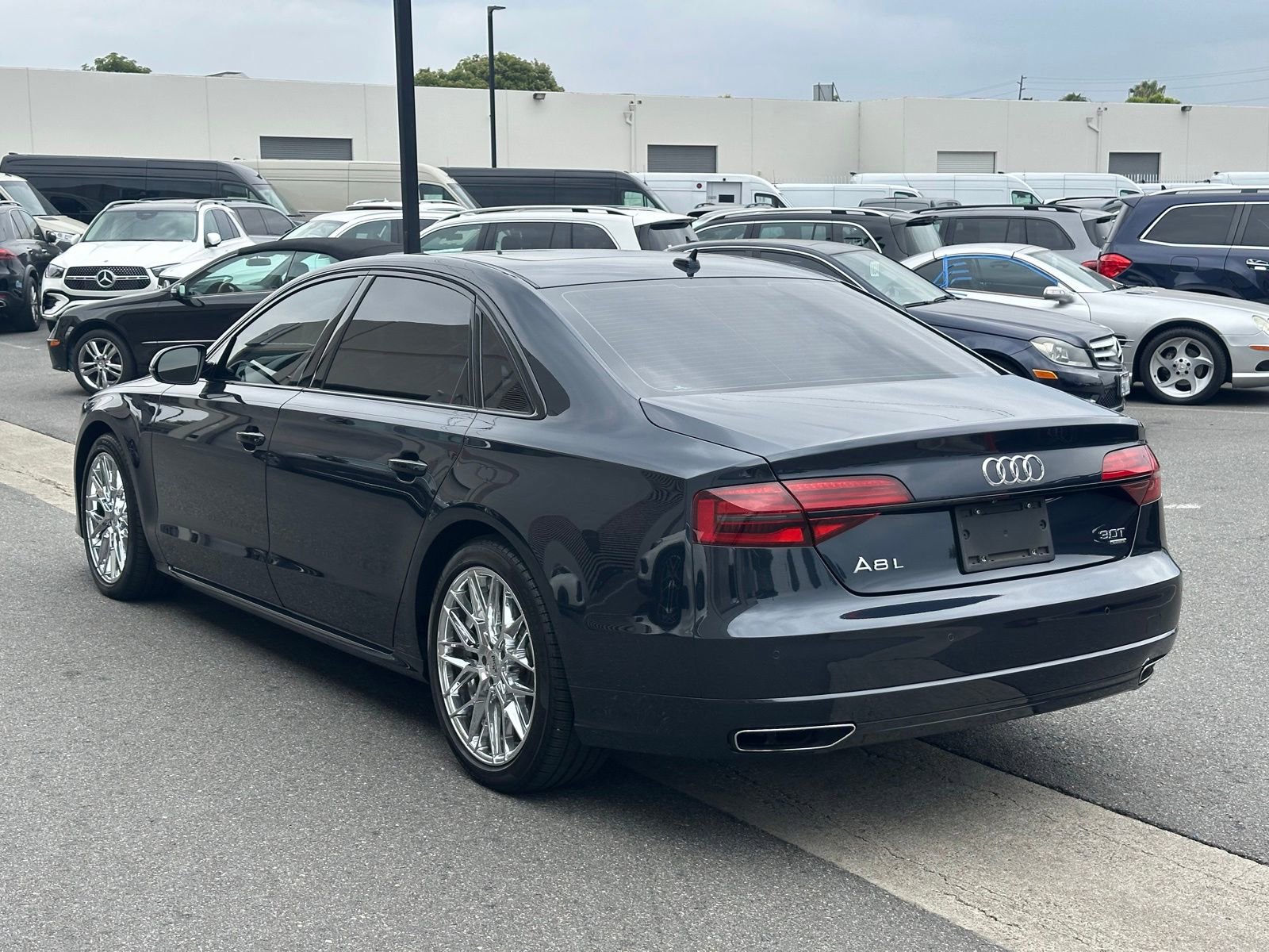 Used 2018 Audi A8 L 3.0T w/ Executive Package AWD/4WD image 7