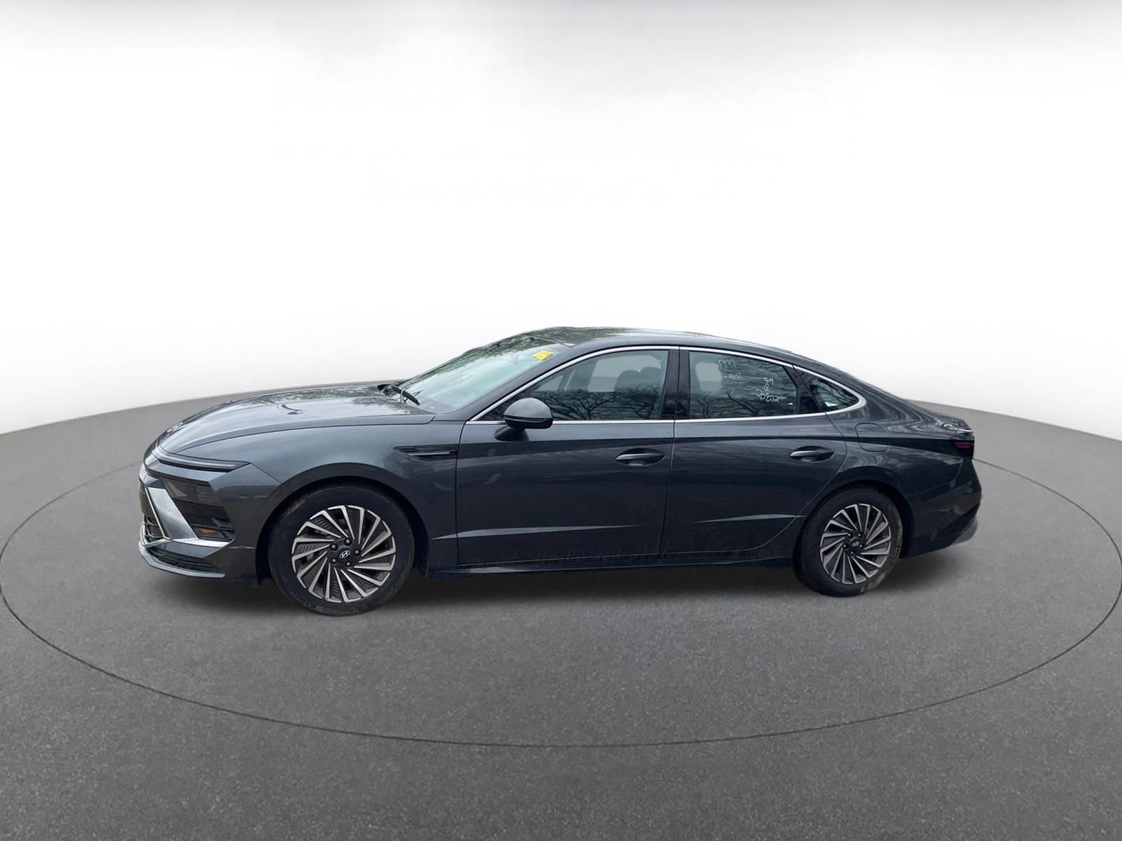 Used 2025 Hyundai Sonata SEL image 8