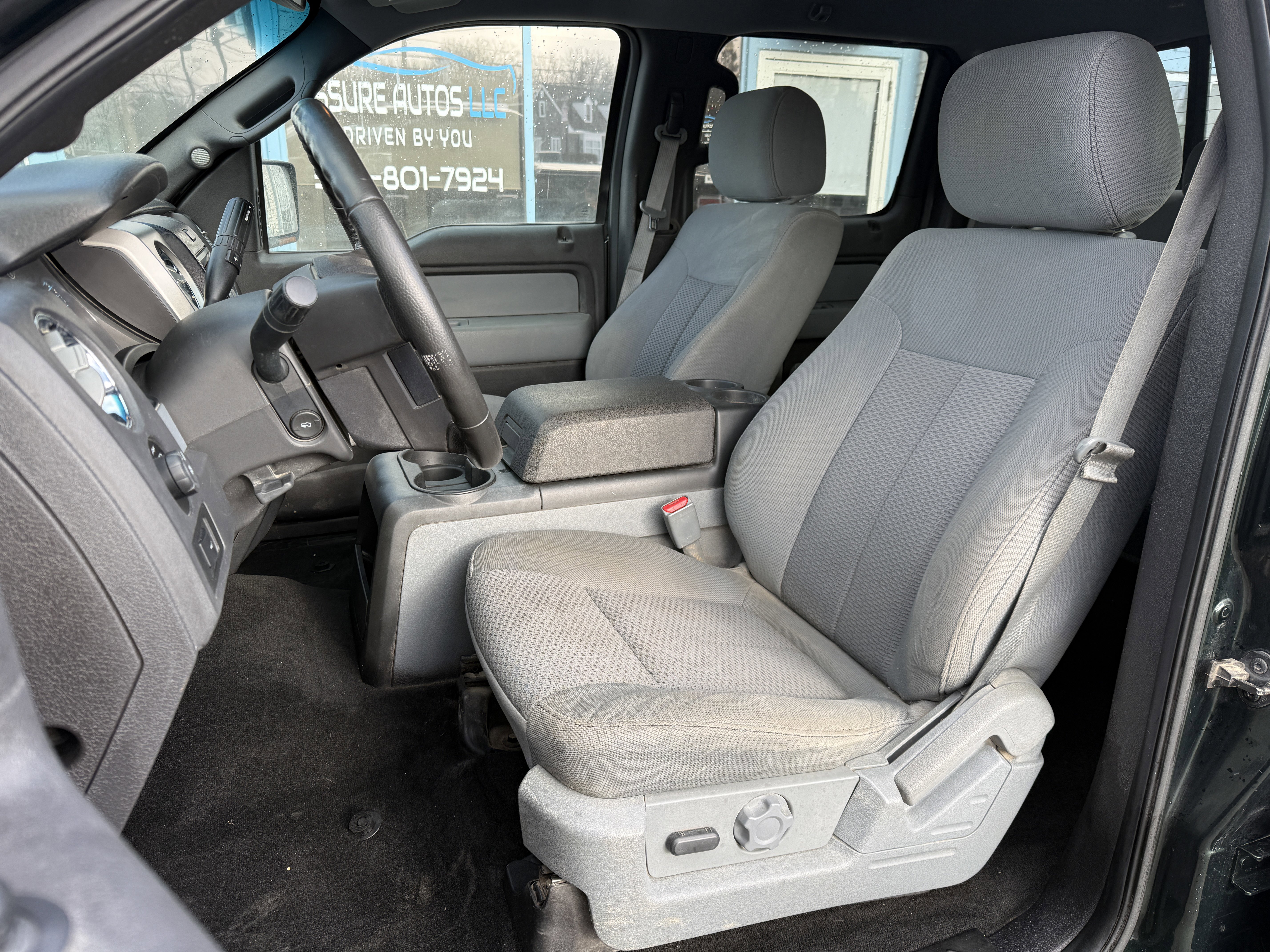 Used 2013 Ford F150 XLT w/ Luxury Equipment Group image 13