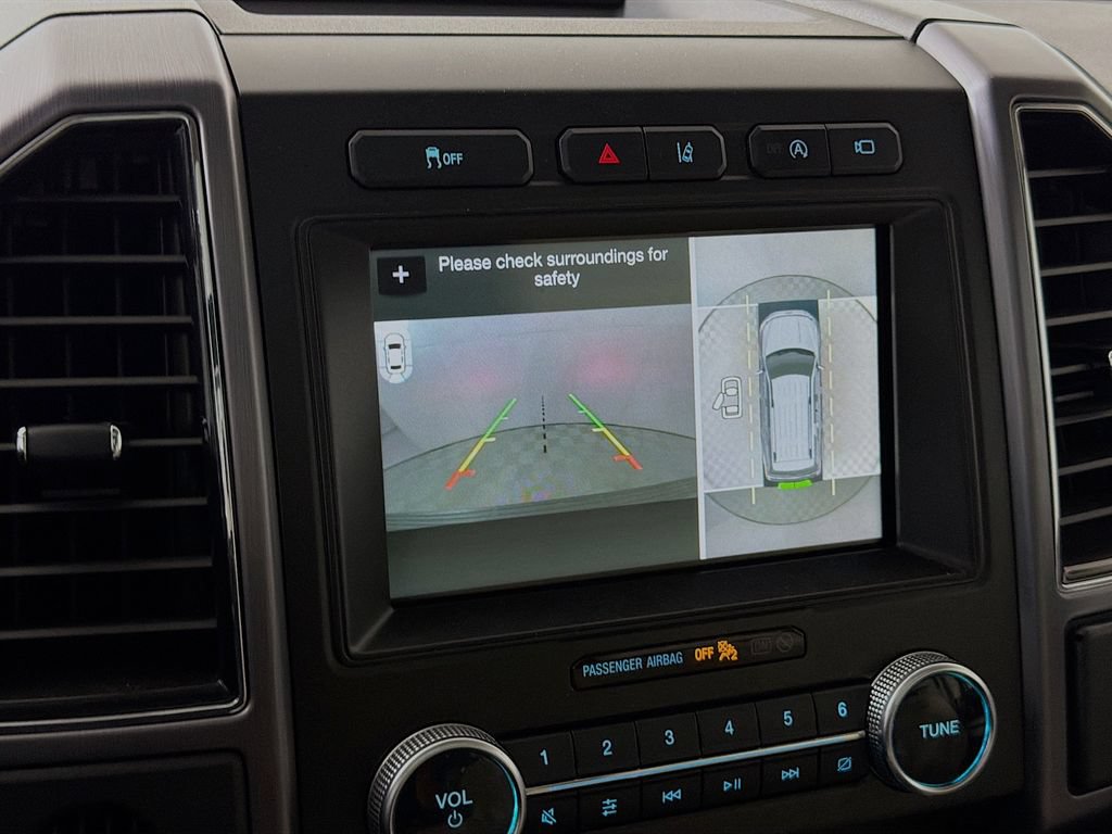 Used 2018 Ford Expedition Platinum RWD image 18