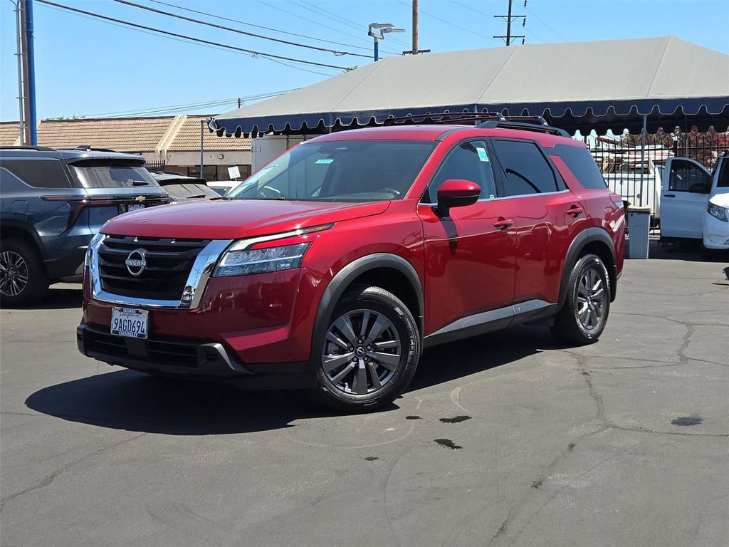 Used 2022 Nissan Pathfinder SV