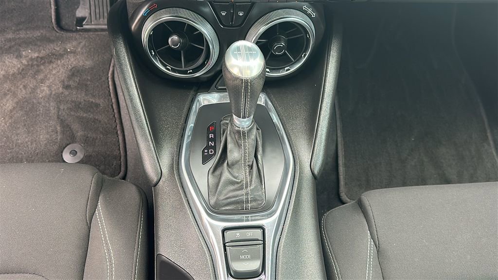 Used 2017 Chevrolet Camaro SS RWD image 27