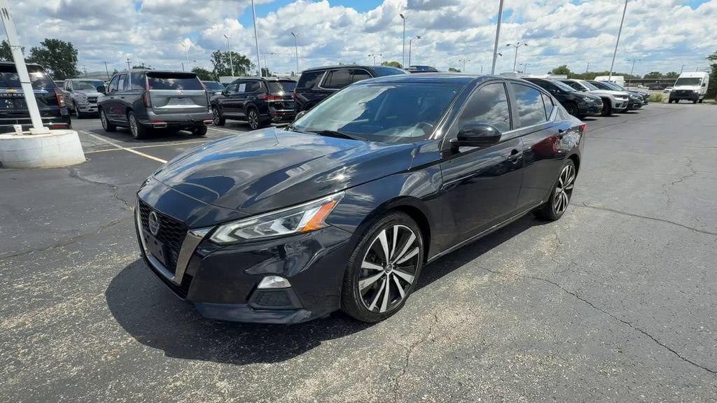 Used 2021 Nissan Altima 2.5 SR FWD image 4