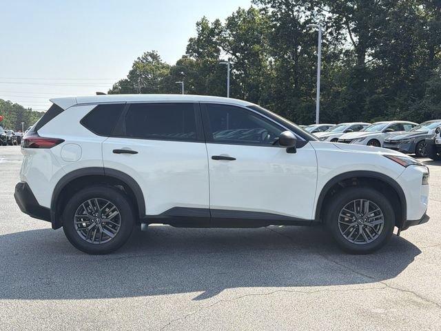 Used 2022 Nissan Rogue S FWD image 6