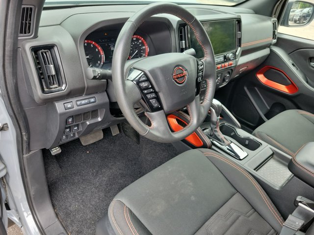 Used 2025 Nissan Frontier PRO-4X w/ Interior Protection Package AWD/4WD image 4