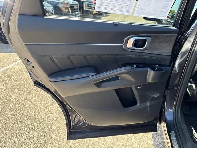 Used 2025 Kia Sorento SX Prestige AWD/4WD image 21