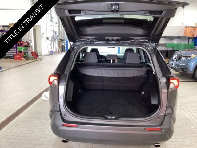 Used 2025 Toyota RAV4 XLE AWD/4WD image 13