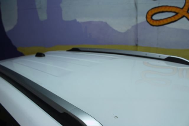 Used 2025 Chevrolet TrailBlazer LT w/ Convenience Package image 5