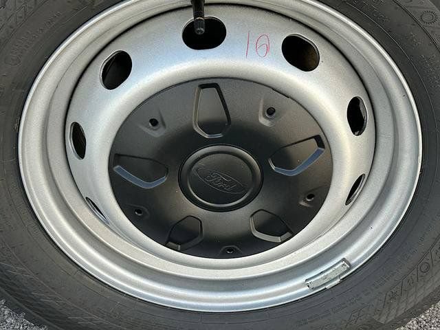 New 2026 Ford Transit 250 148 Medium Roof w/ Load Area Protection Package RWD image 26