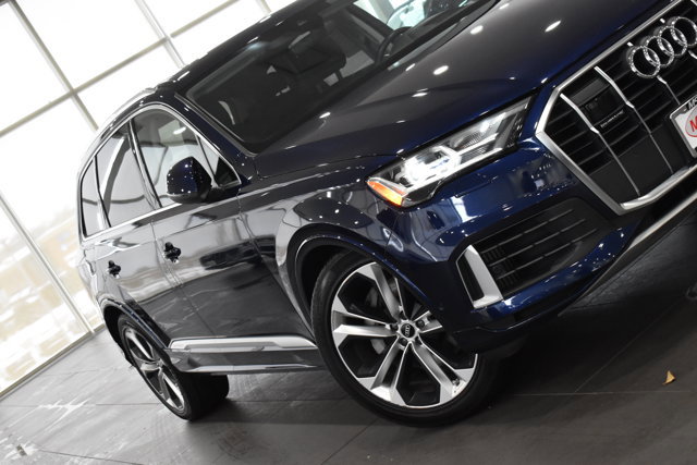 Used 2023 Audi Q7 3.0T Prestige video 2