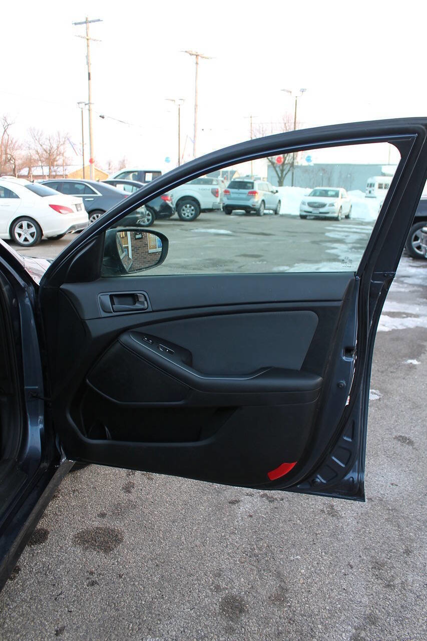 Used 2015 Kia Optima LX image 20