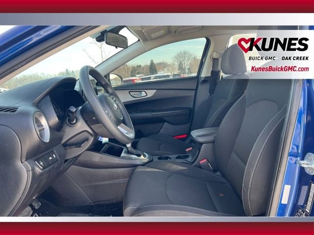 Used 2019 Kia Forte LXS image 7