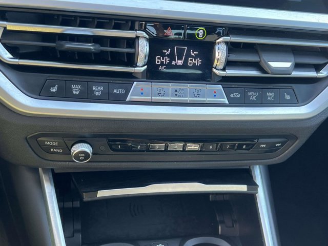 Used 2020 BMW 330i xDrive Sedan w/ Convenience Package image 27