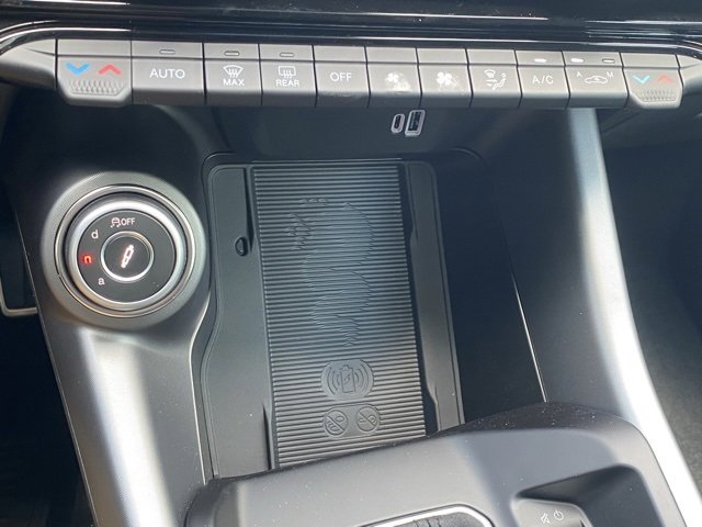 New 2025 Alfa Romeo Tonale w/ Premium Package image 30