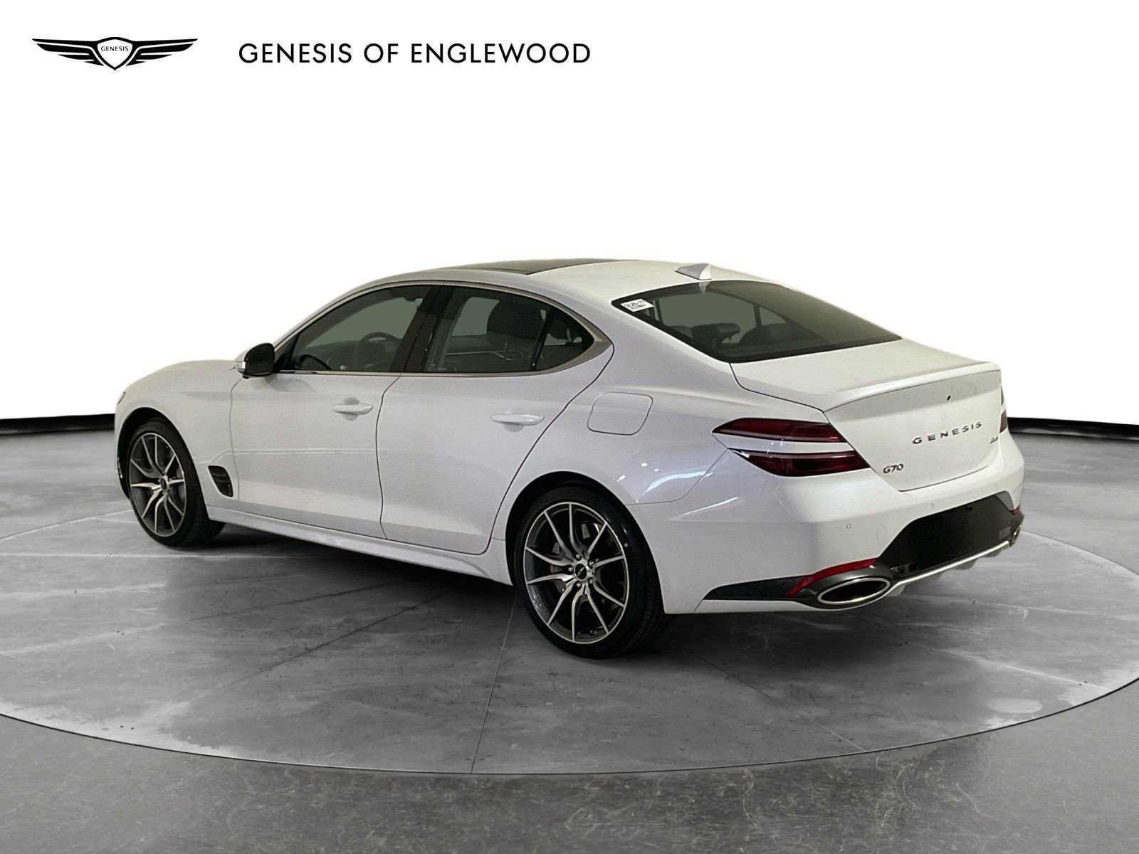 Used 2026 Genesis G70 2.5T Prestige image 8