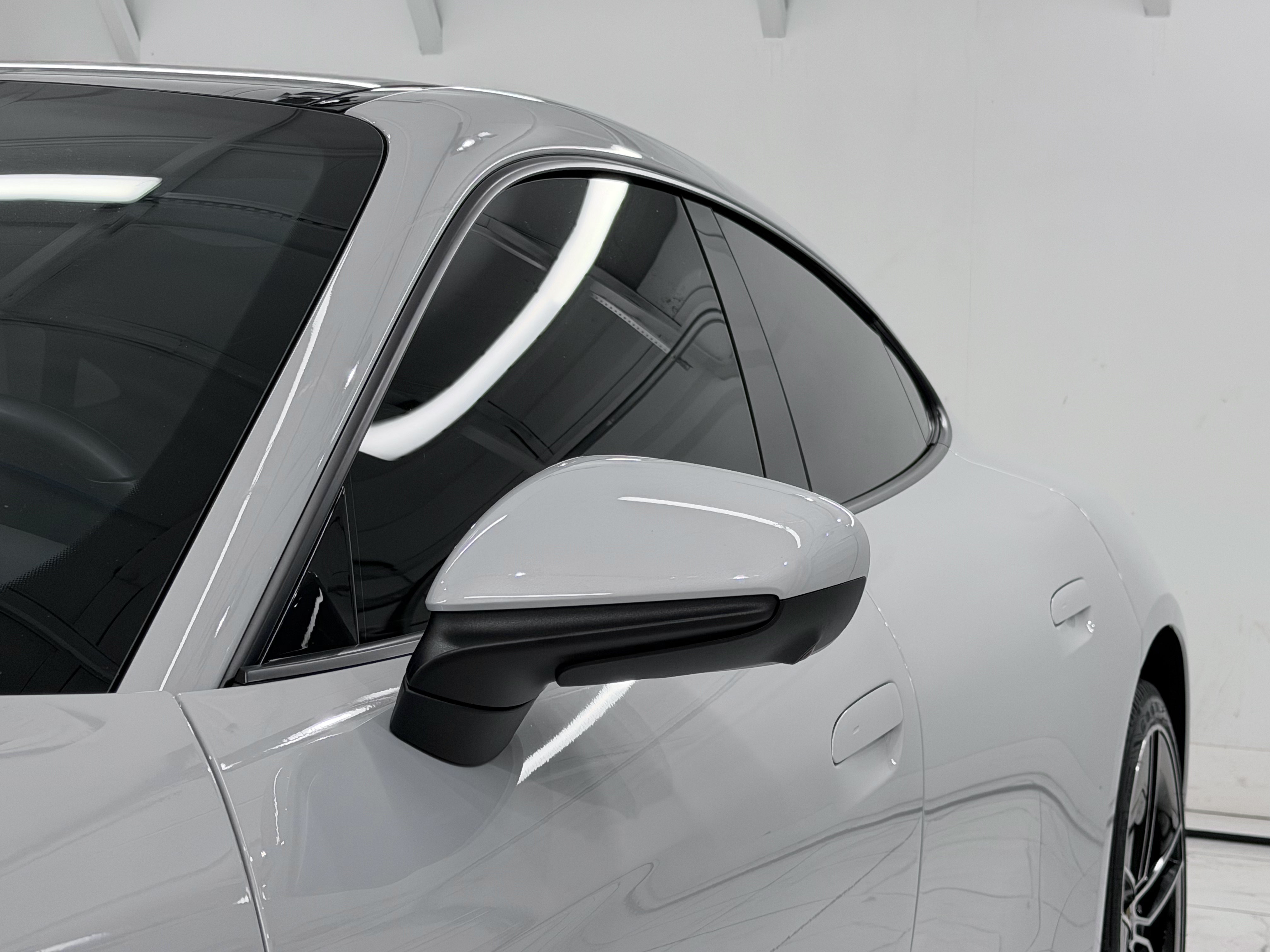Certified 2025 Porsche Taycan RWD image 19