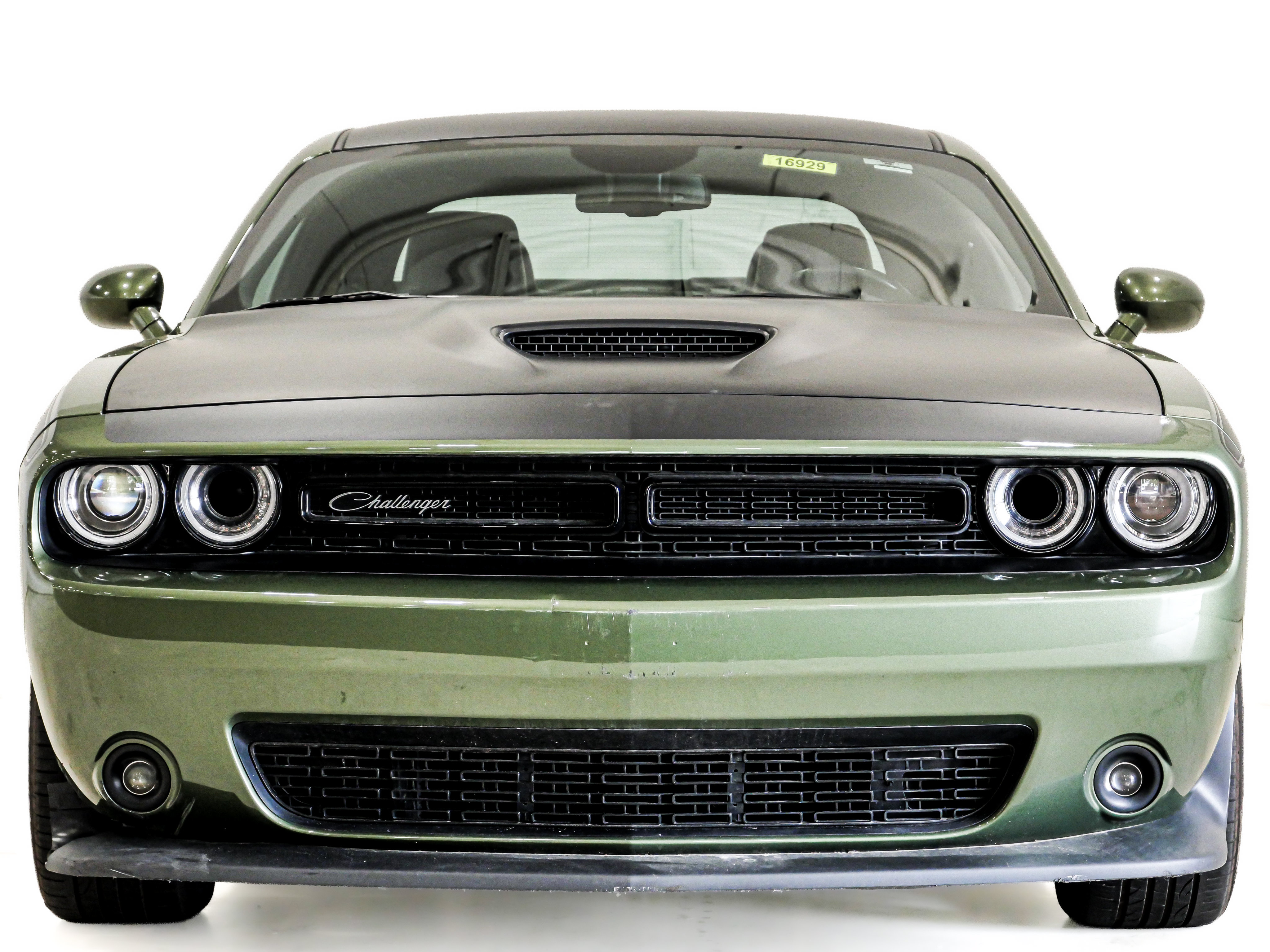 Used 2023 Dodge Challenger R/T w/ T/A Package RWD image 2