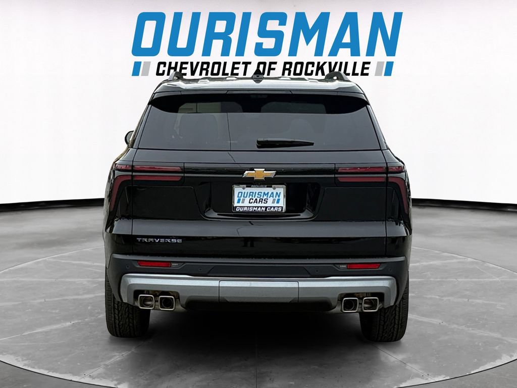 New 2026 Chevrolet Traverse LT w/ Sun and Wheel Package FWD image 5