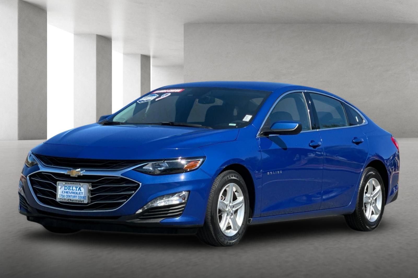 Used 2023 Chevrolet Malibu LT FWD image 8
