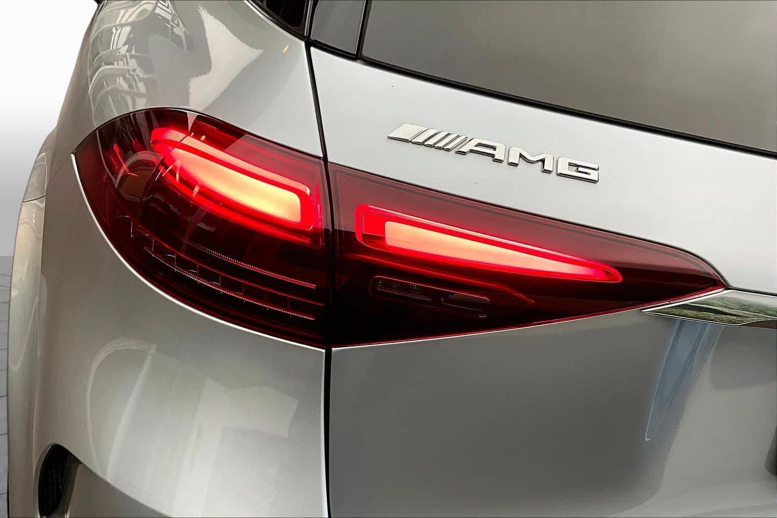 Used 2024 Mercedes-Benz GLE 53 AMG 4MATIC image 28