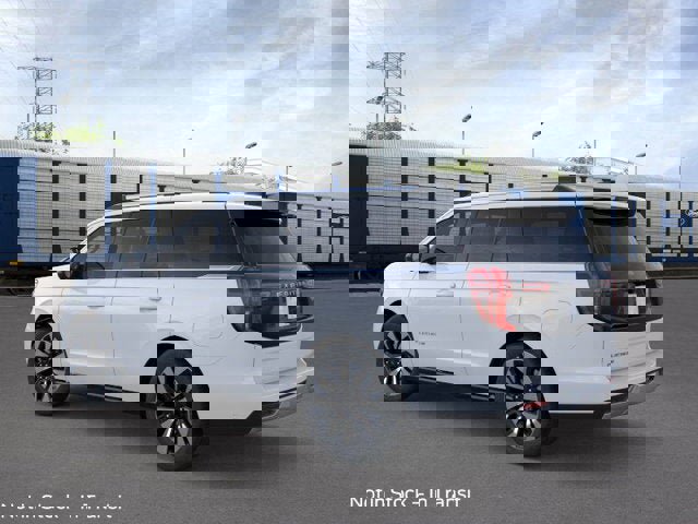 New 2026 Ford Expedition Platinum w/ Driver's Package image 4