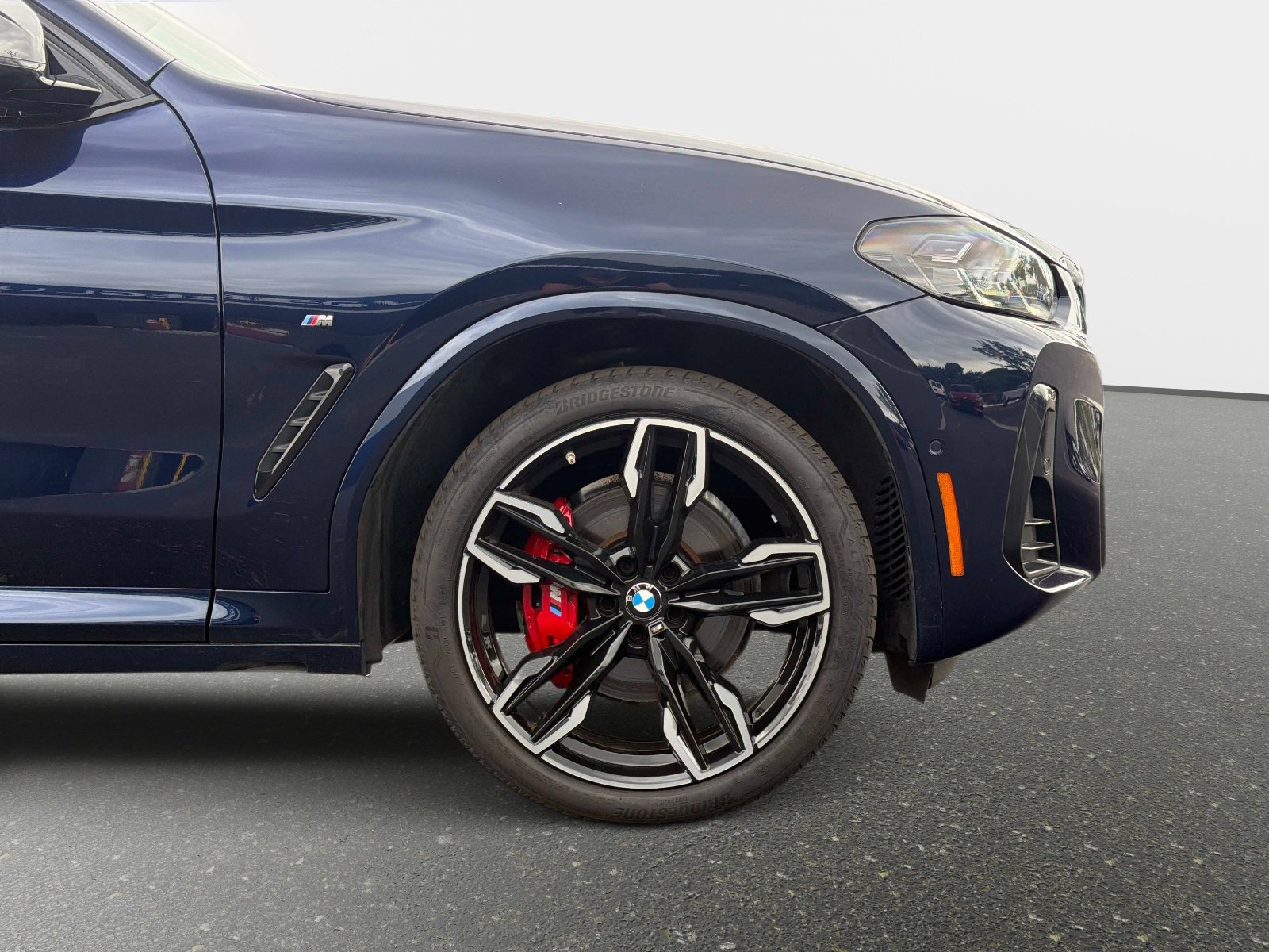 Used 2025 BMW X4 M40i AWD/4WD image 20