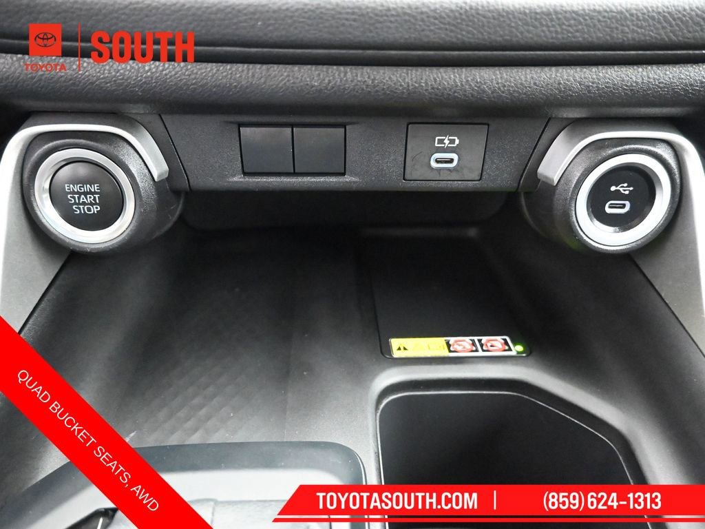 Used 2025 Toyota Grand Highlander AWD image 20