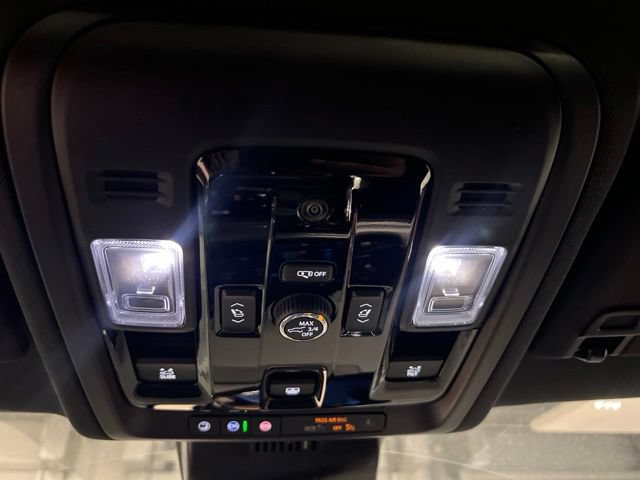 New 2026 Chevrolet Tahoe RST w/ Comfort Package AWD/4WD image 18