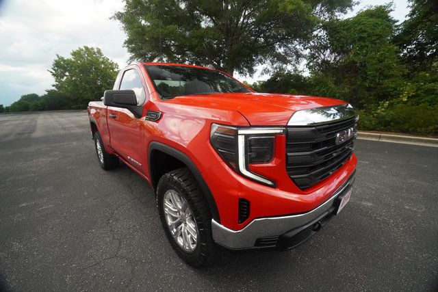 Used 2025 GMC Sierra 1500 Pro w/ Pro Value Package AWD/4WD image 1