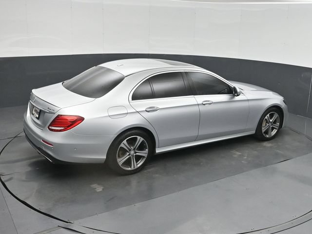 Used 2017 Mercedes-Benz E 300 4MATIC image 43