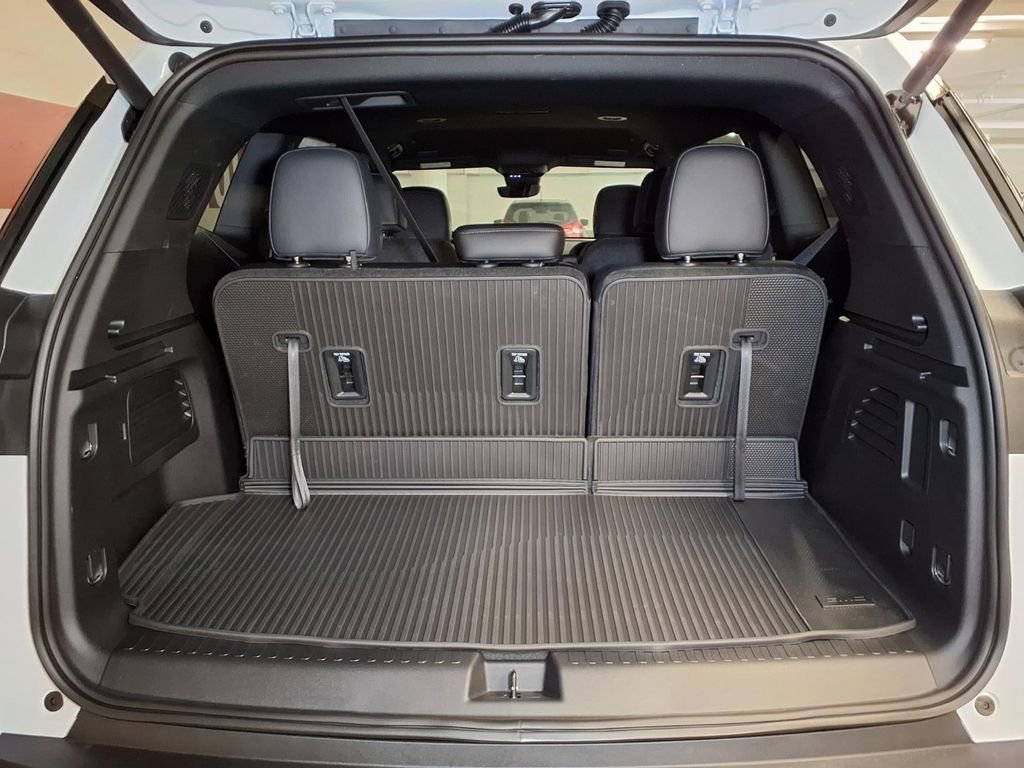 New 2026 GMC Acadia Elevation w/ Black Edition FWD image 20