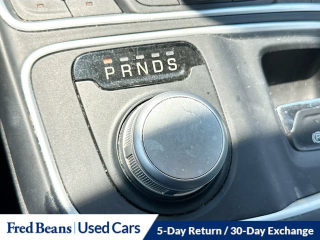 Used 2016 Chrysler 200 Limited FWD image 23
