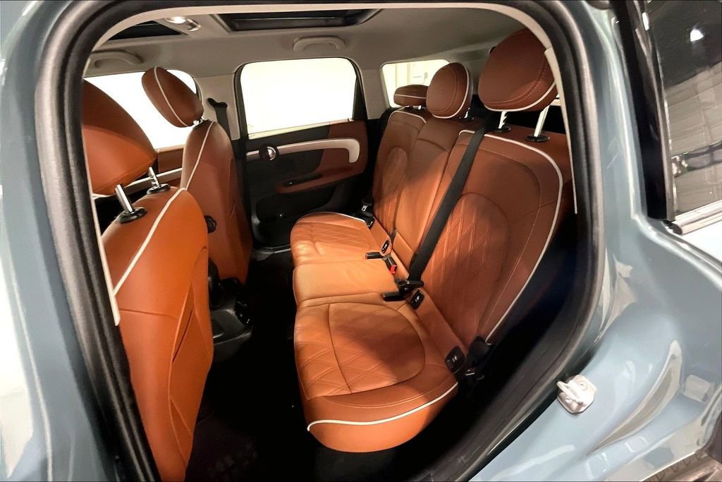 Used 2023 MINI Cooper Countryman S w/ Signature Upholstery Package FWD image 32