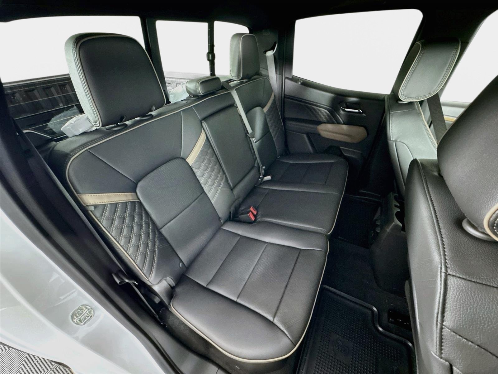 New 2026 GMC Canyon Denali AWD/4WD image 28