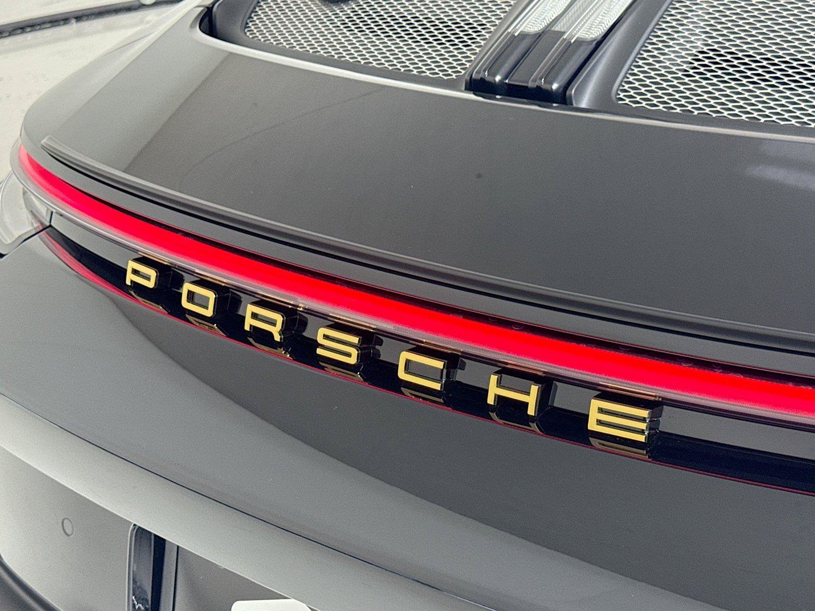 Used 2024 Porsche 911 GT3 RS RWD image 39