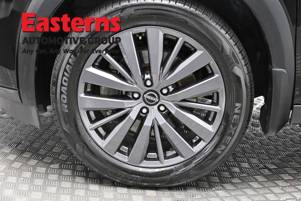 Used 2023 Nissan Pathfinder SL w/ SL Premium Package image 34