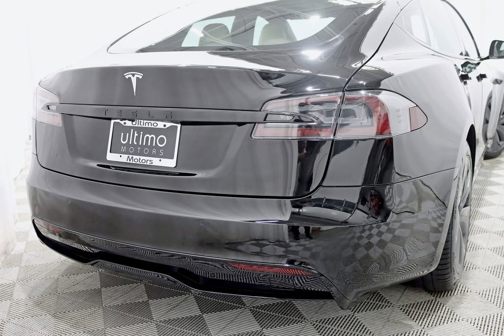 Used 2022 Tesla Model S image 12