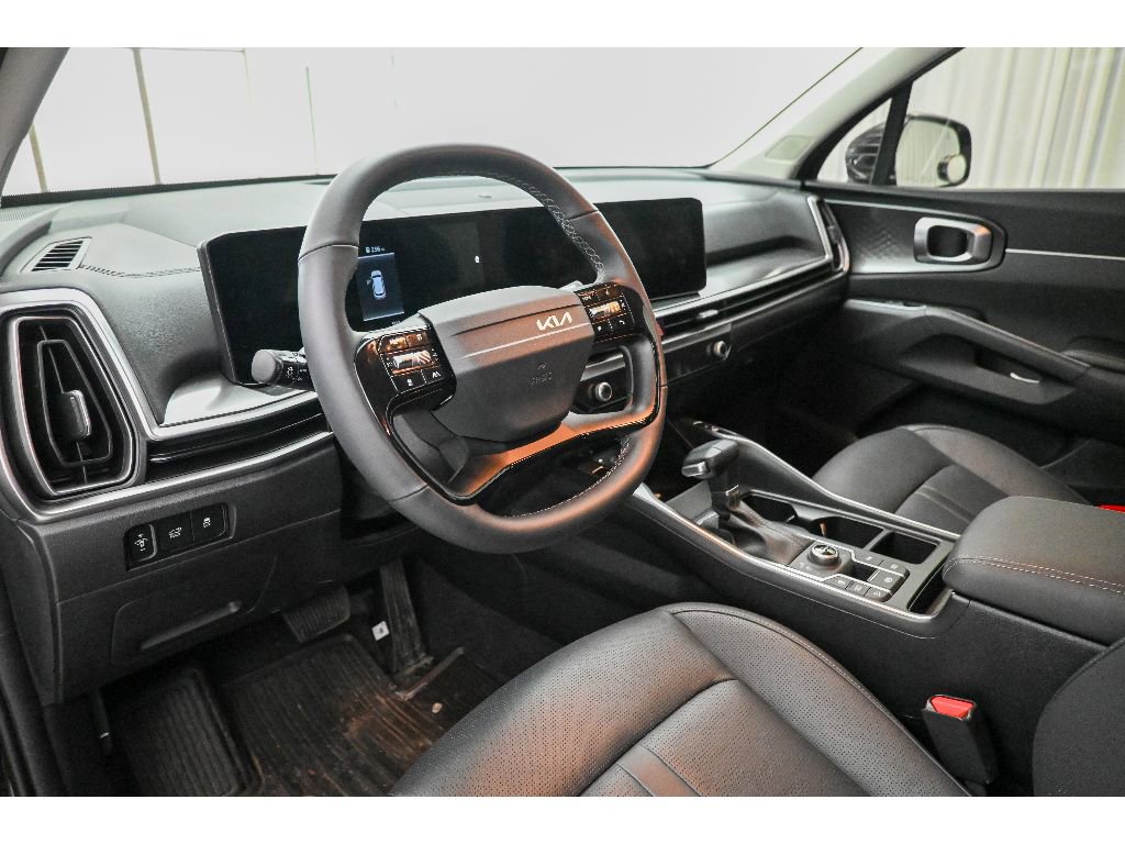 Used 2026 Kia Sorento EX image 9