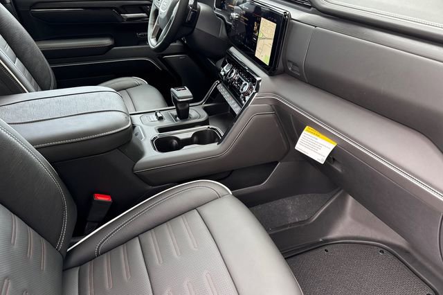 New 2026 GMC Sierra 1500 AT4X w/ LPO, Black Badging Package AWD/4WD image 17