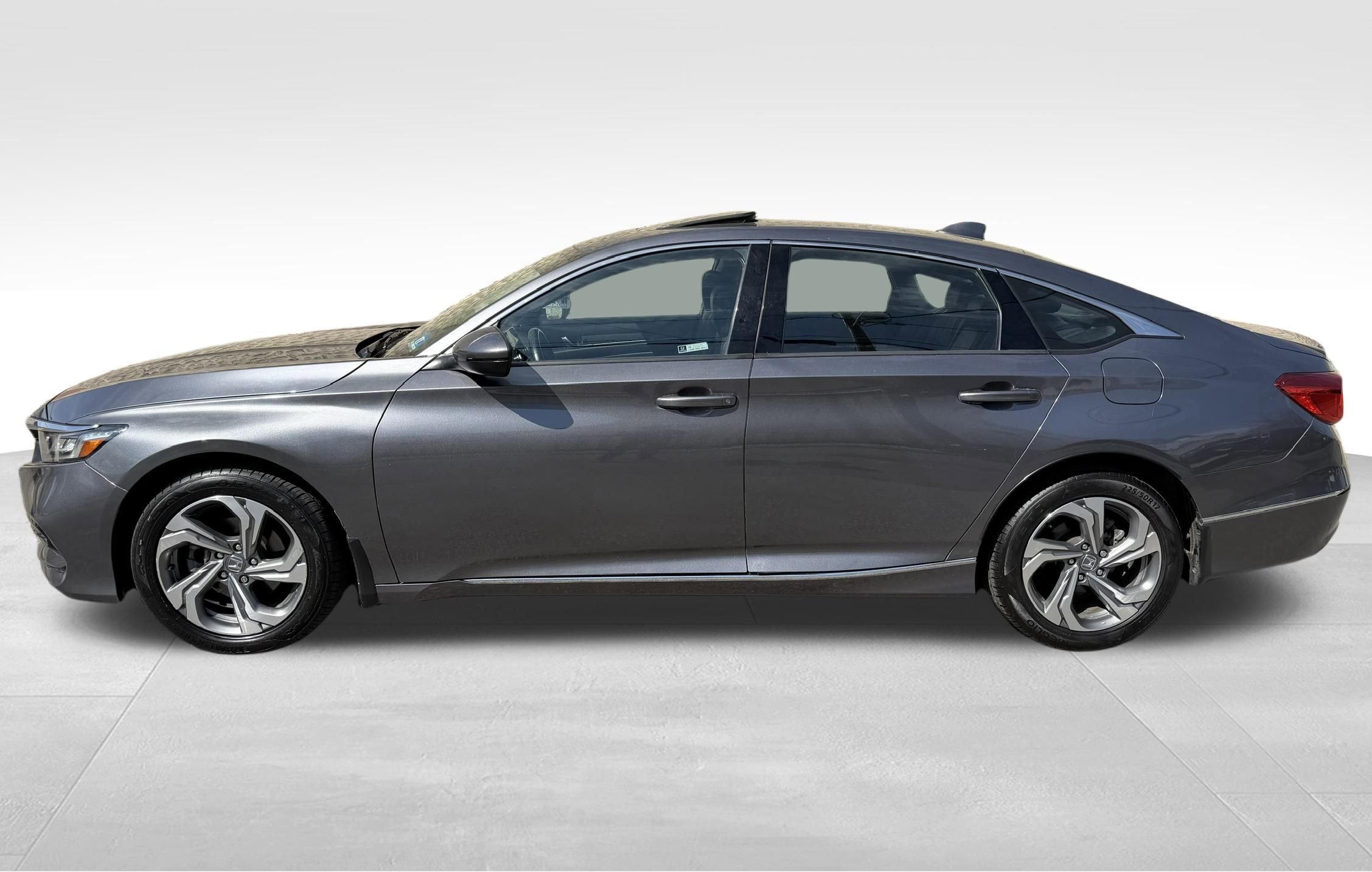 Used 2020 Honda Accord EX-L image 10