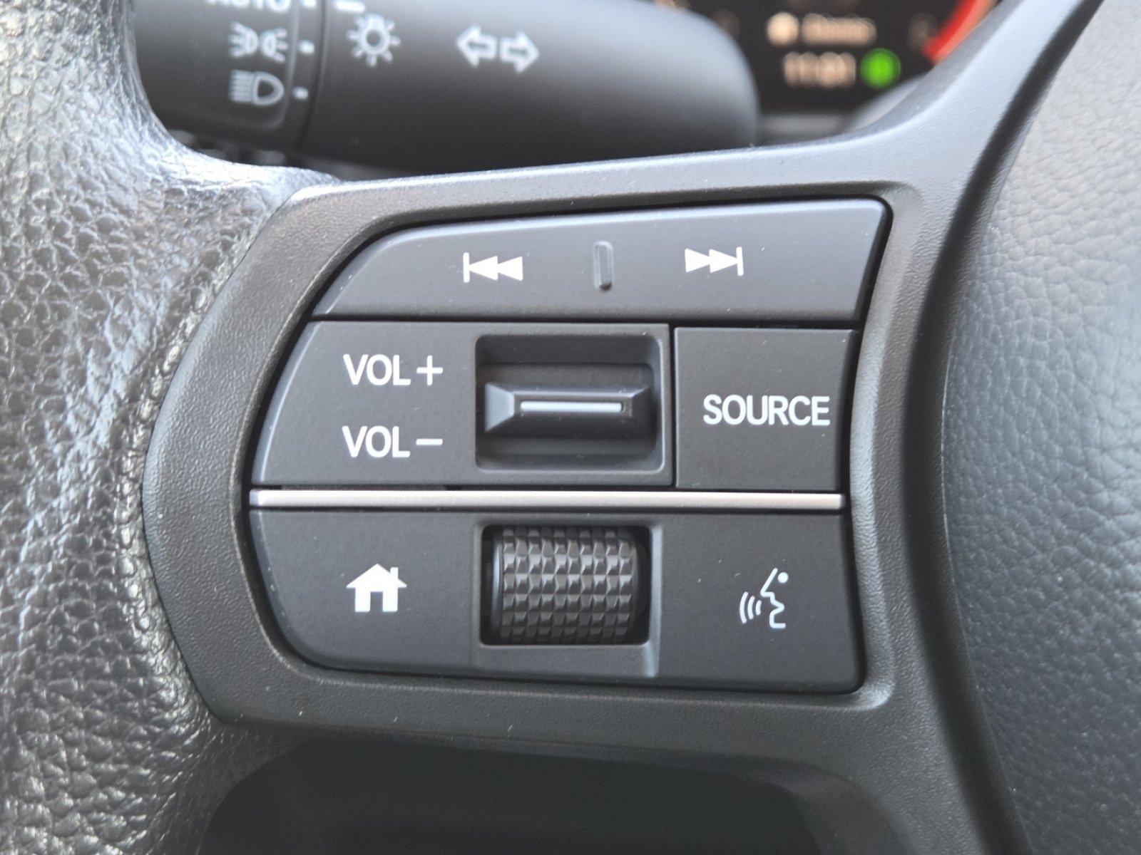 Used 2024 Honda CR-V EX image 32