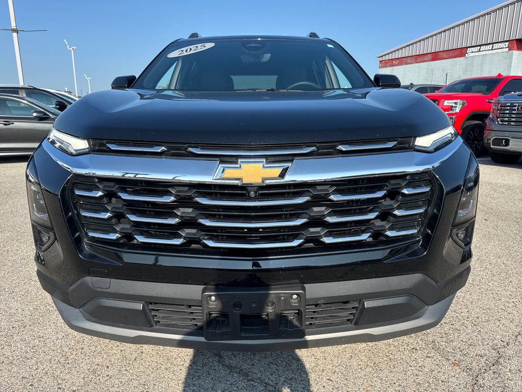 Used 2025 Chevrolet Equinox LT w/ Convenience Package II AWD/4WD image 10