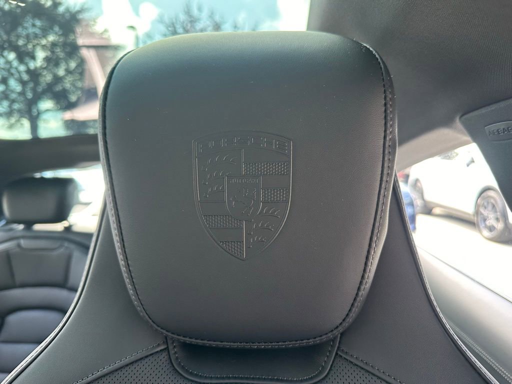 Used 2025 Porsche Taycan 4S image 23