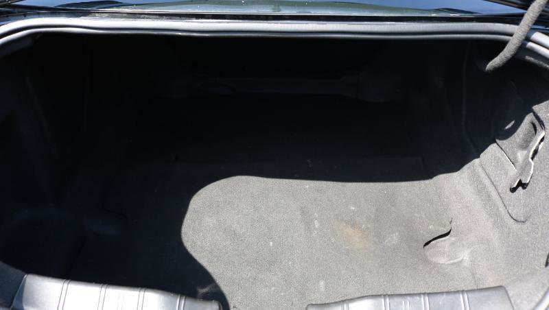 Used 2021 Chevrolet Camaro LT RWD image 18