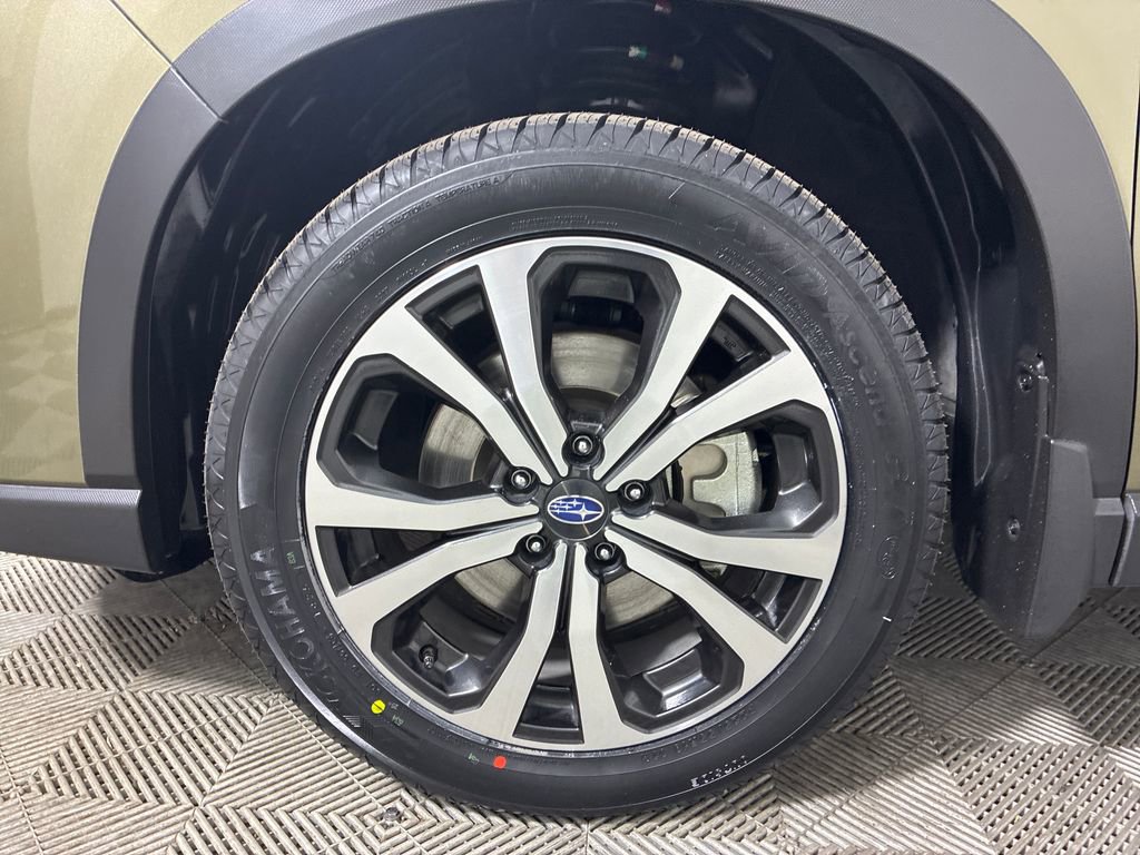 Certified 2024 Subaru Forester Limited image 6