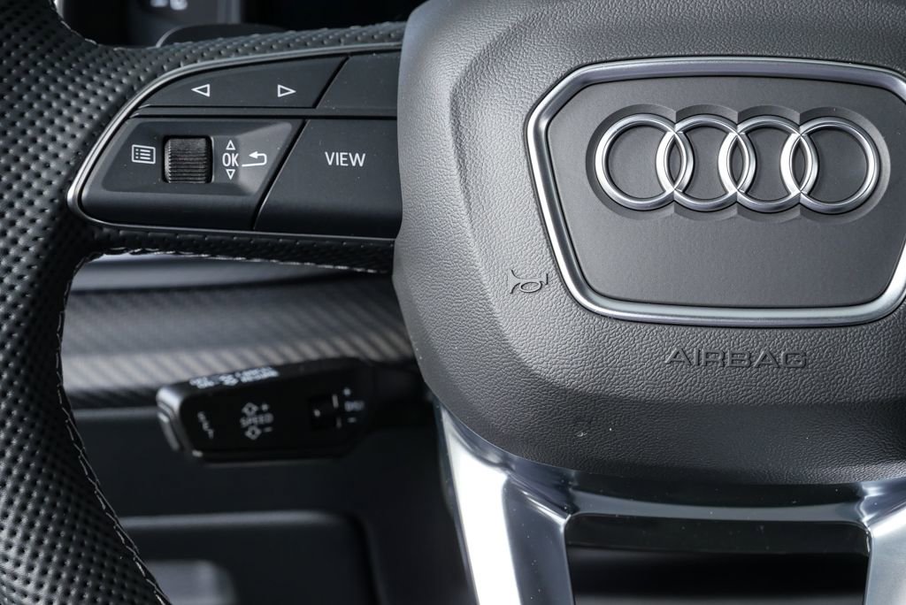 New 2026 Audi SQ7 Premium Plus AWD/4WD image 11
