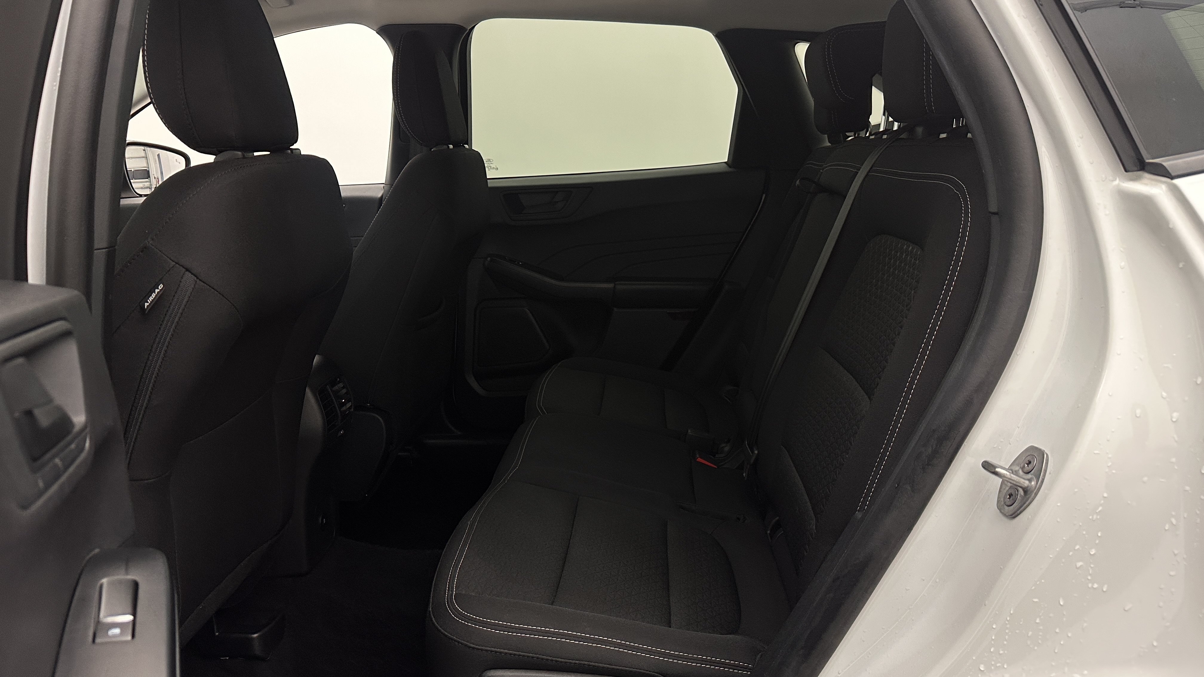 Used 2025 Ford Escape Active AWD/4WD image 23