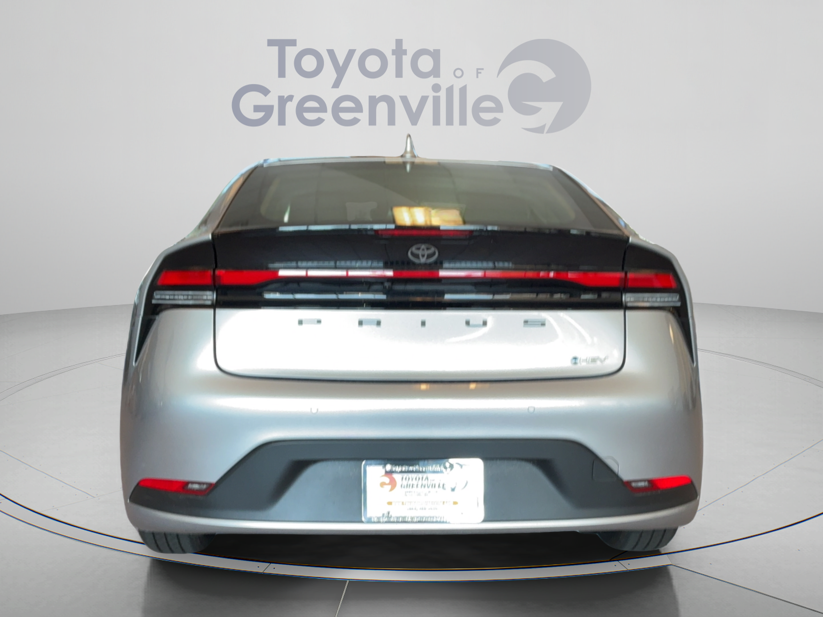 Certified 2025 Toyota Prius LE FWD image 5